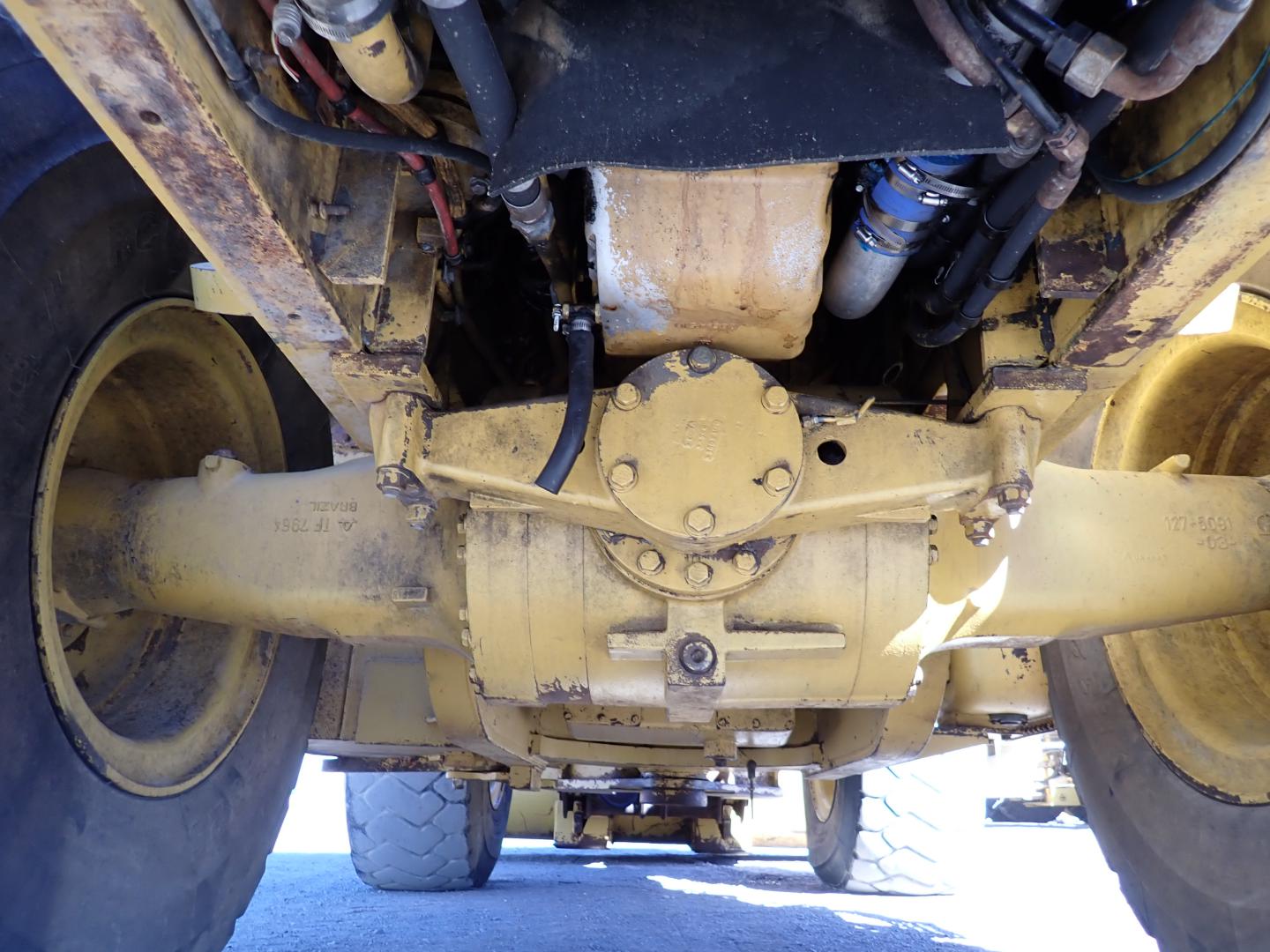 ./imagenes/INVOICE/2019/16279/CARGADOR FRONTAL CAT_950G (13).JPG